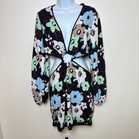 Finders Keepers Foxy Mini Dress Floral - Picture 3 of 7